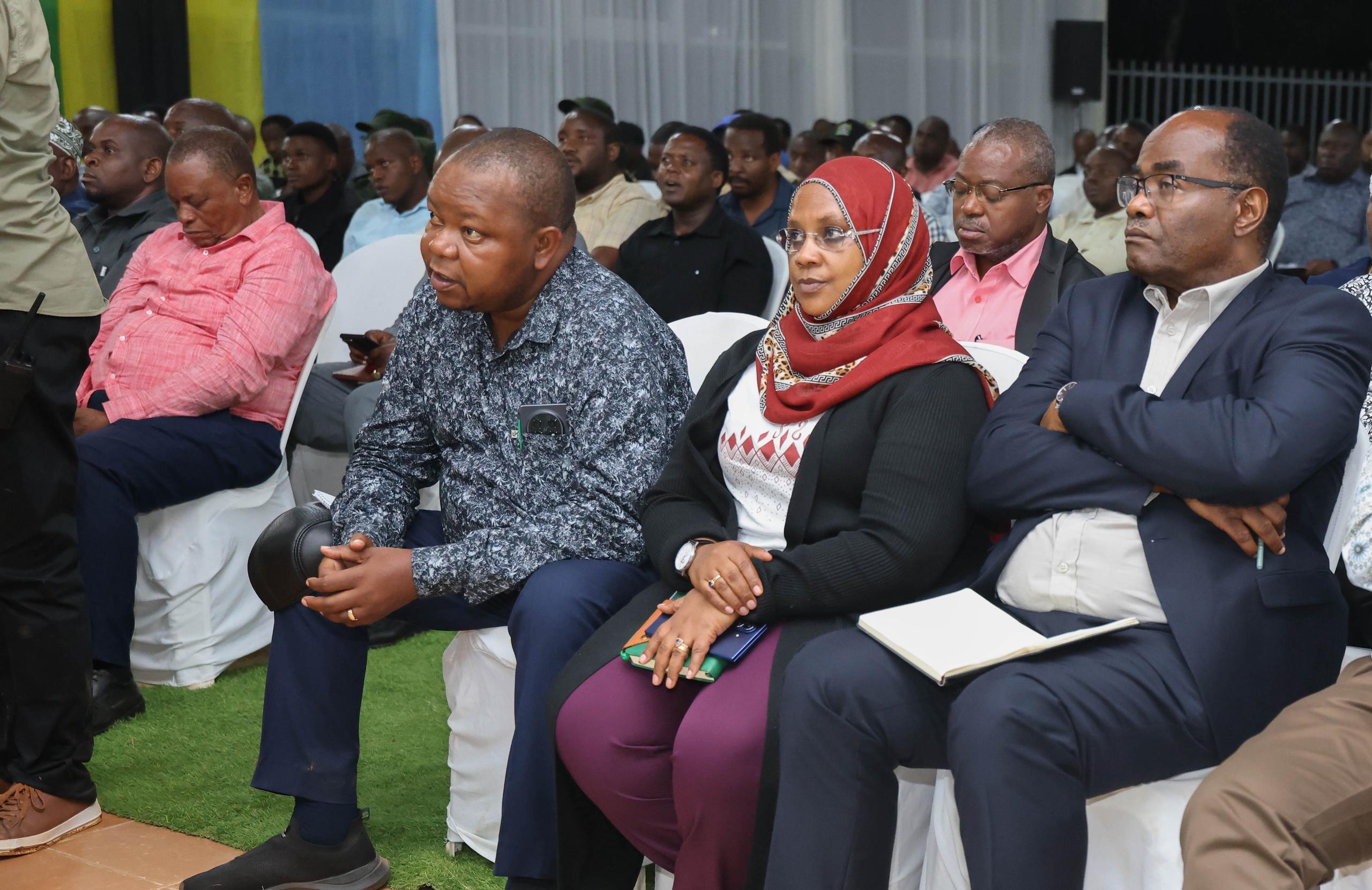 Minister Ashatu Kijaji seated at the centre during Prime Minister Mwigulu Nchemba’s high-level meeting with regional leaders at IJA Lushoto, Tanga Region, 17 February 2026.