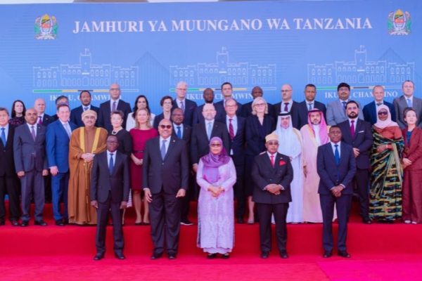 President Samia Suluhu Hassan poses for a group photo with ambassadors and senior government officials at Chamwino State House in Dodoma during the New Year Diplomatic Sherry Party.