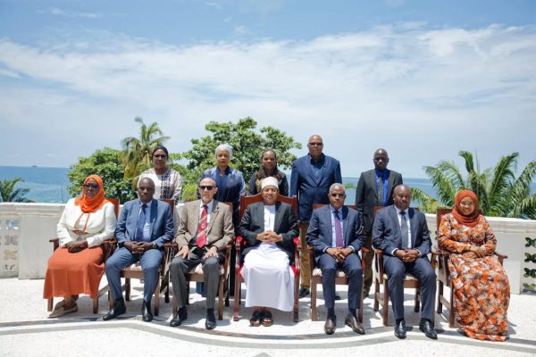 President Hussein Ali Mwinyi meeting Speaker Mussa Azan Zungu and members of the Parliamentary Service Commission at State House Zanzibar, 18 February 2026.