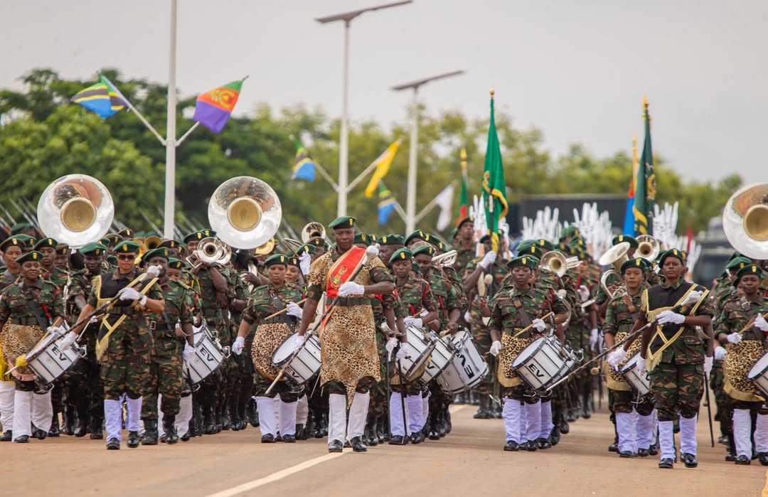 President Samia Suluhu Hassan presiding over the inauguration ceremony of the National Defence Headquarters (MMUT) in Kikombo, Dodoma, with military honours and Guard of Honour present.