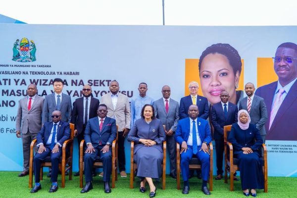 Minister Angellah Jasmine Mbelwa Kairuki in a group photo with ministry officials and private sector stakeholders during an ICT working session at Mtumba Government City, Dodoma on February 26, 2026.