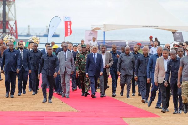 President Hussein Mwinyi laying foundation stone for Mangapwani Integrated Port project in Zanzibar showcasing future logistics and energy hub development