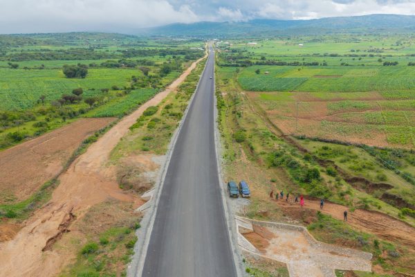 Prime Minister Dr. Mwigulu Nchemba inspecting the ongoing construction of the Mbulu–Garbabi road project in Manyara Region.