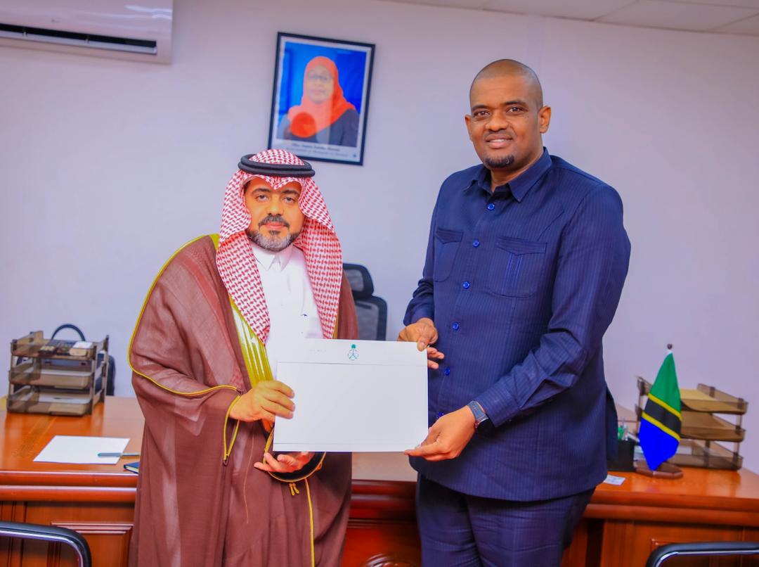 Tanzania’s Energy Minister Deogratius Ndejembi meeting Saudi Arabia’s Ambassador Yahya Ahmed Okeish in Dar es Salaam to discuss bilateral cooperation in the energy sector.