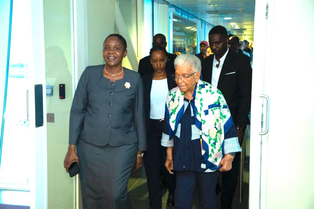 Ellen Johnson Sirleaf arriving at Julius Nyerere International Airport welcomed by Tanzanian government officials during her official visit for AWLN engagements.