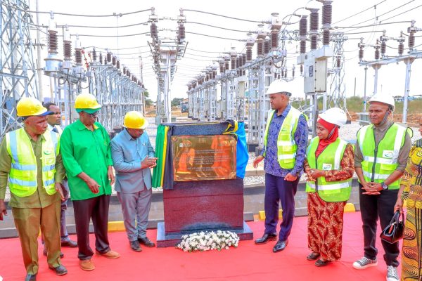 Energy Minister Deogratius Ndejembi inaugurates TANESCO’s new electricity infrastructure in Mbande, Kongwa District, including a switching station, AVR transformer, and power transmission line designed to improve electricity reliability across Dodoma Region.